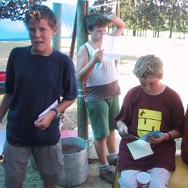 Brieven lezen - Scouts en Gidsen Zaventem 